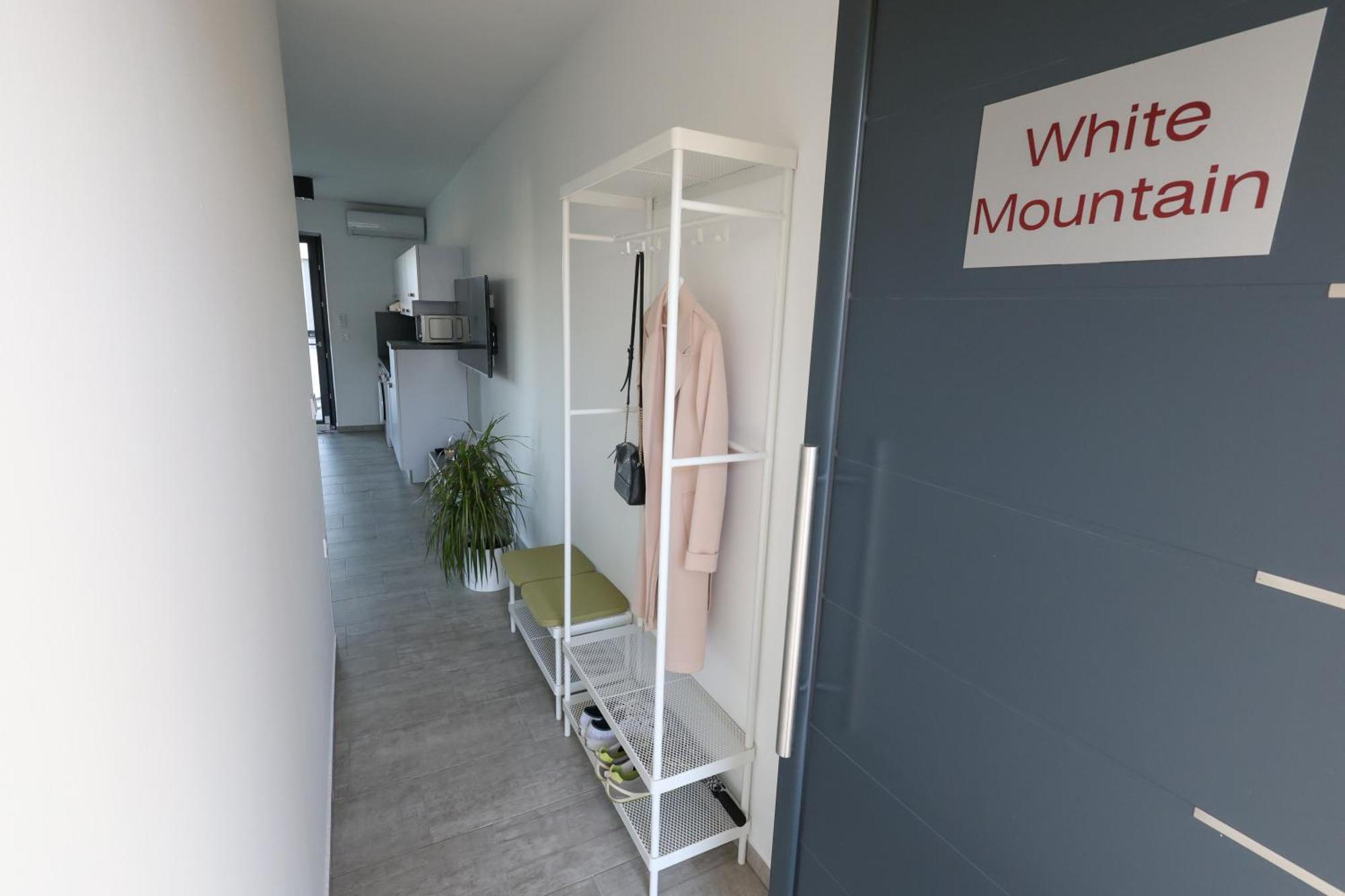 White Mountain Apartment Banovci Zewnętrze zdjęcie